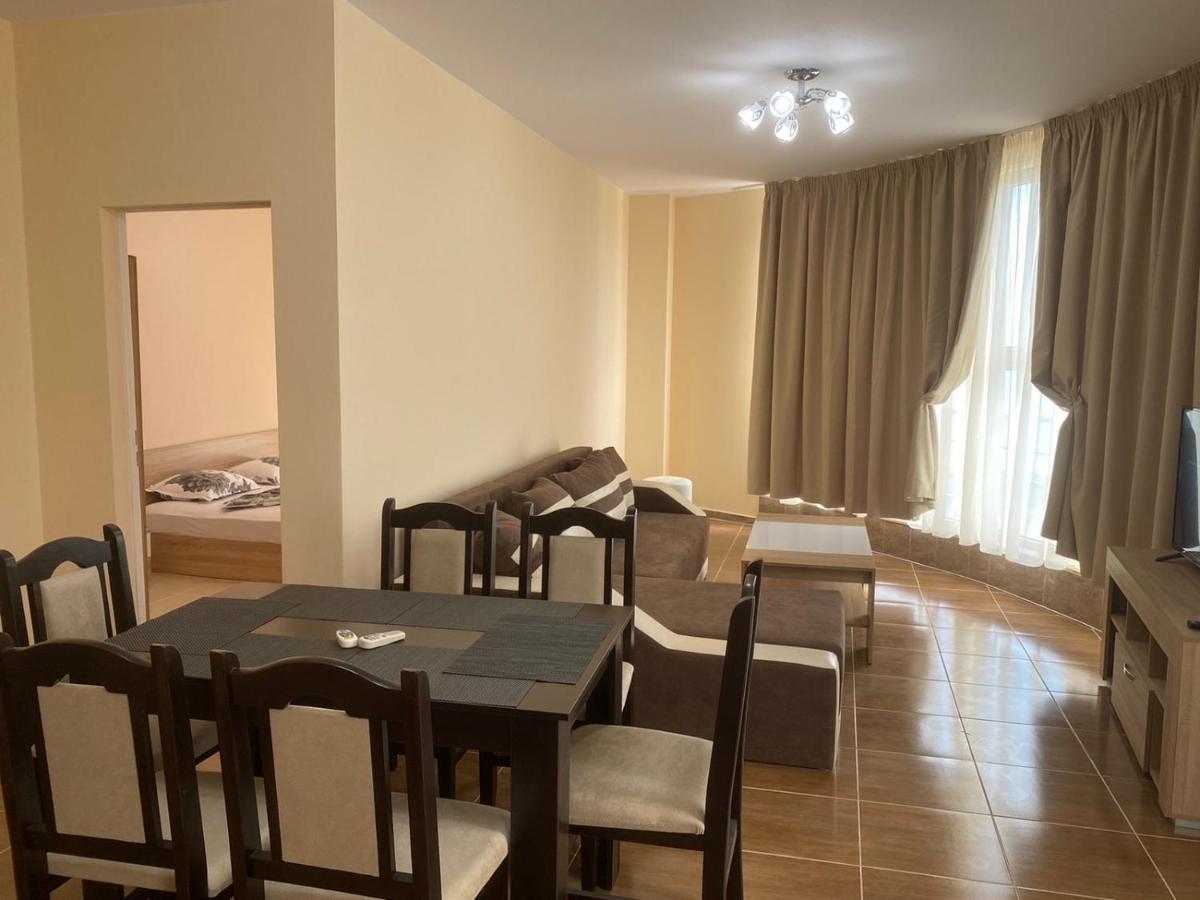Golden Sea View Apartments 1 Pomorie Exteriör bild