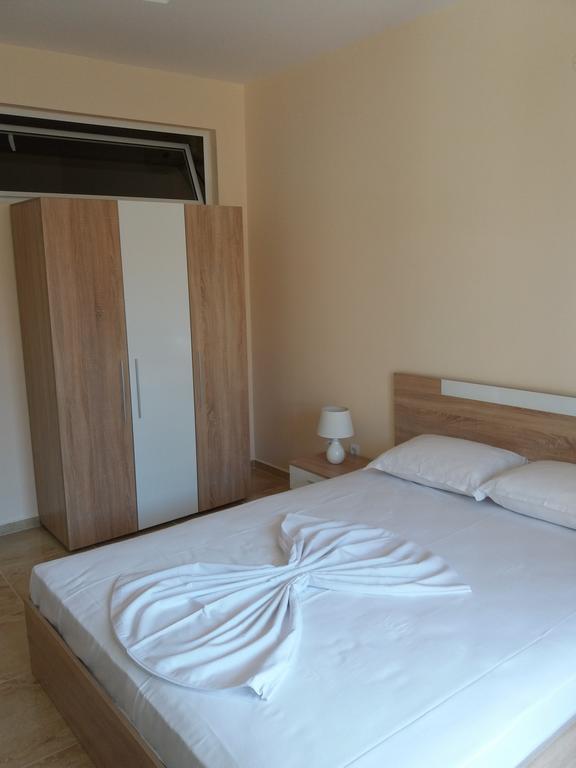Golden Sea View Apartments 1 Pomorie Exteriör bild