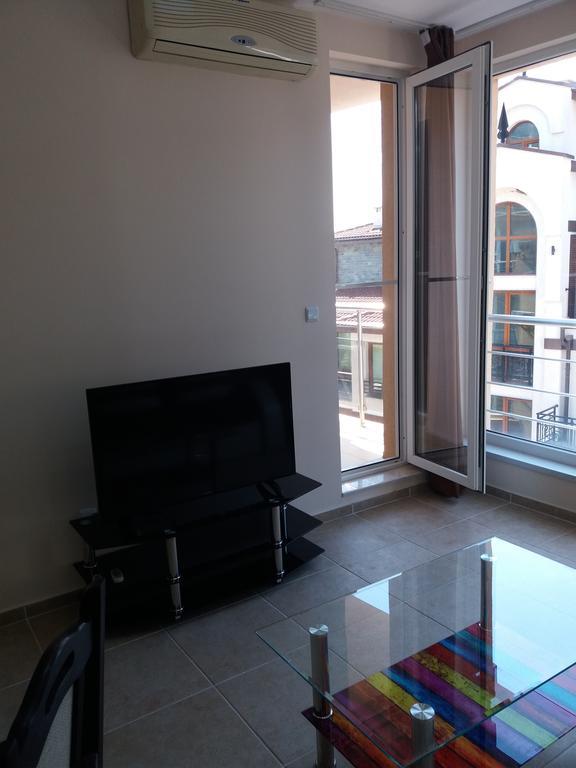 Golden Sea View Apartments 1 Pomorie Exteriör bild